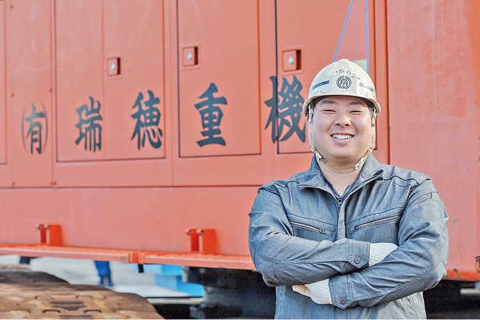 作業中の社員の画像